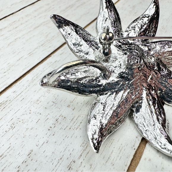 Premier Designs Flower Rhinestone Faux Pearl Silver Pendant Brooch Transformer - Picture 4 of 12